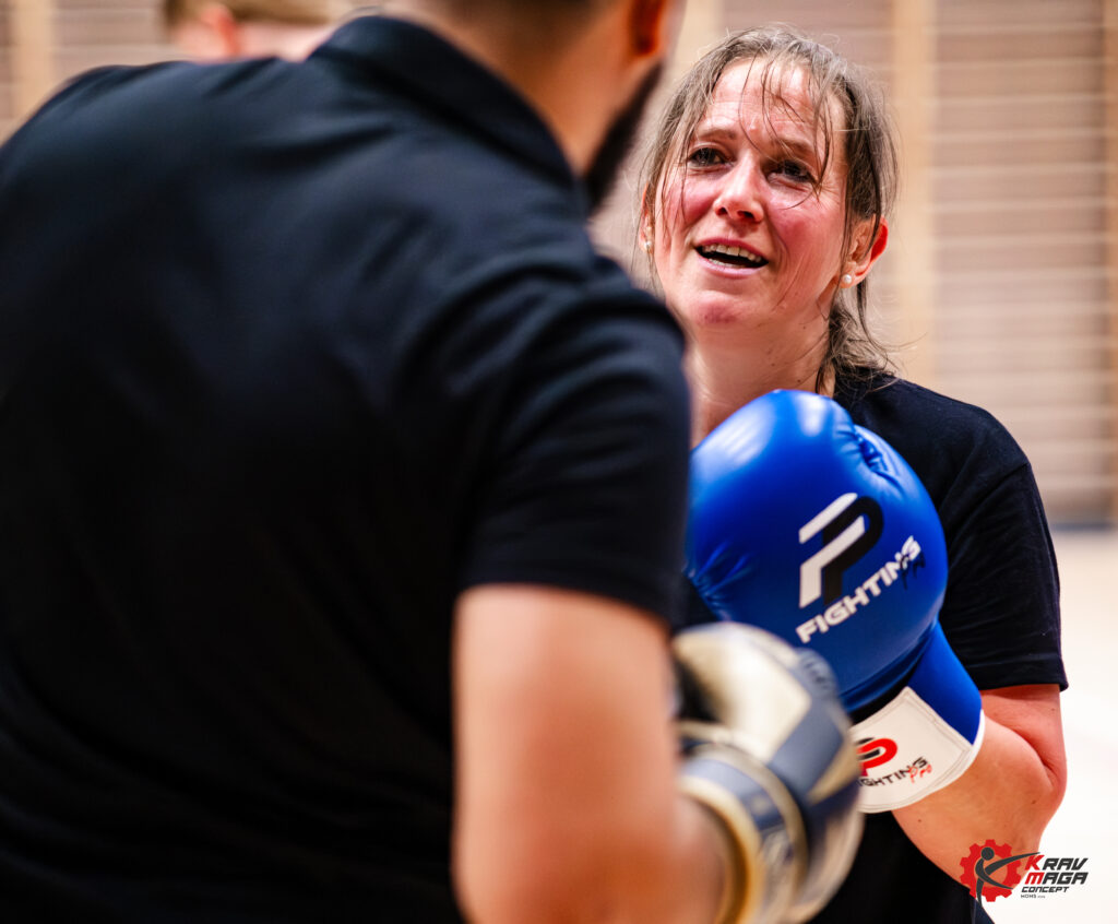 des élèves de krav maga ath 