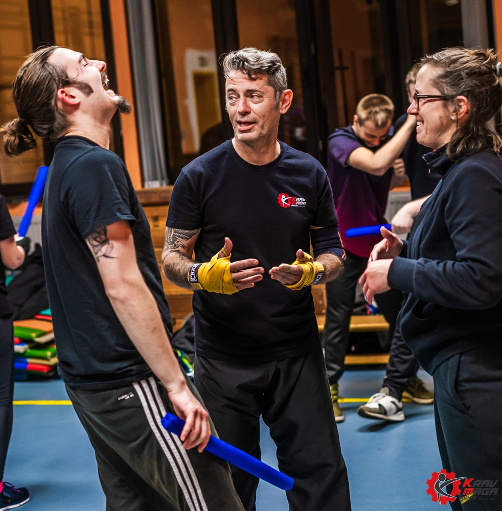 progression eleve krav maga charleroi confiance en soi sport